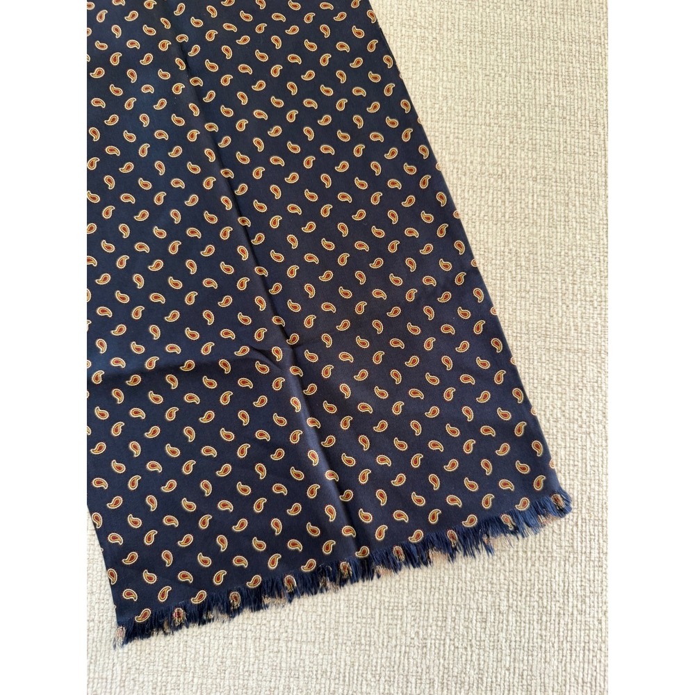 Men's Scarf Unbranded 100% Silk Made in the USA Paisley Double Layer Old Money